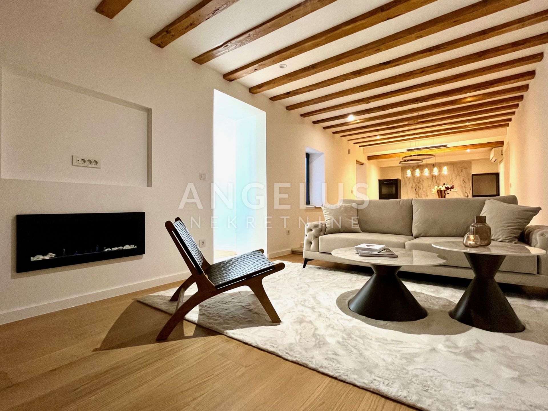 Flat For sale -  Grad