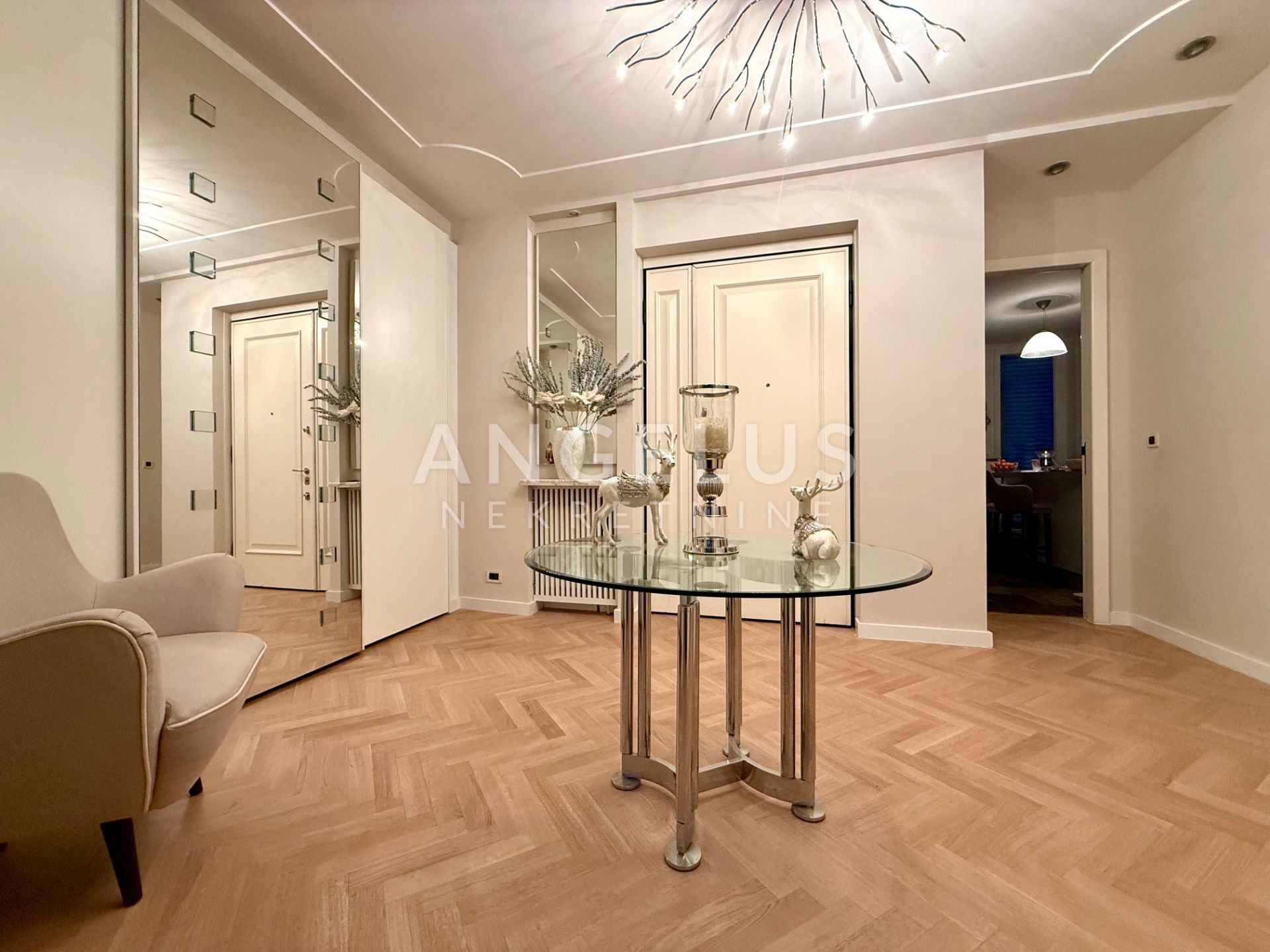 Flat For sale - Donji Grad - foto 2/18