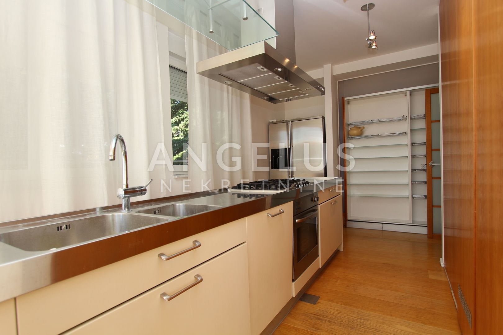 Apartma Na predaj -  Pantovčak