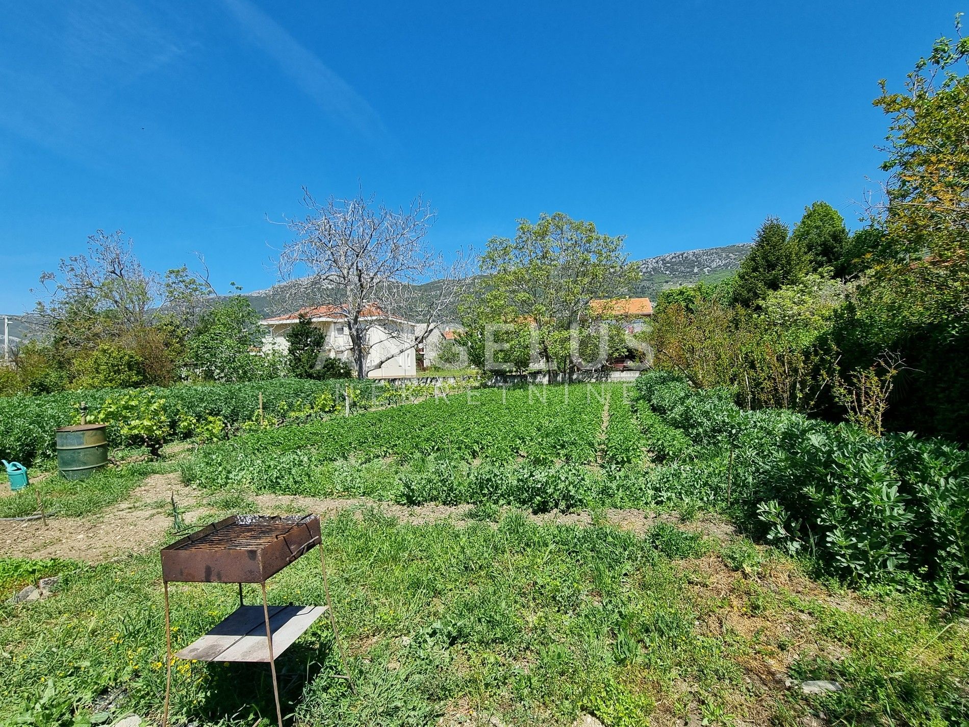 Terreno In vendita -  Kaštel Lukšić