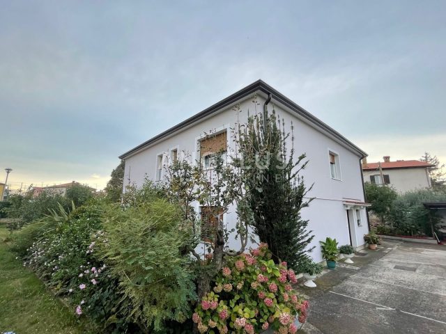 Dům na prodej 277 m² – Umag
