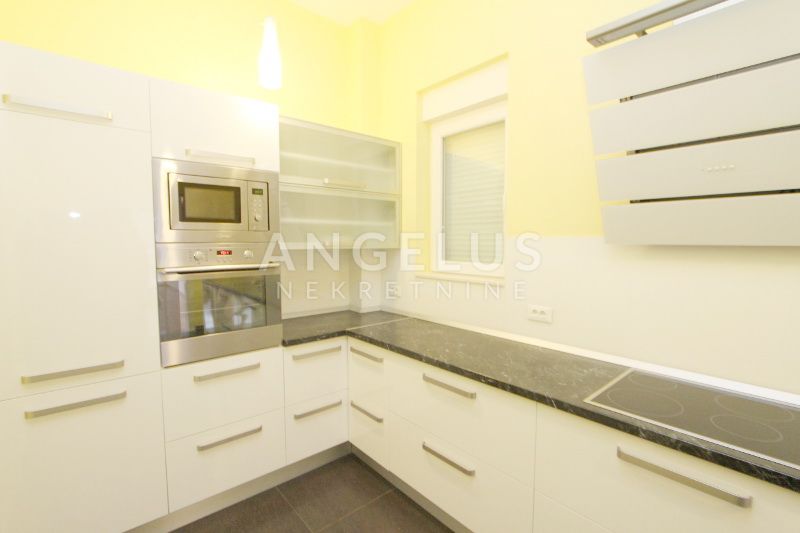 Apartmán Na predaj - Grad Zagreb Prekrižje
