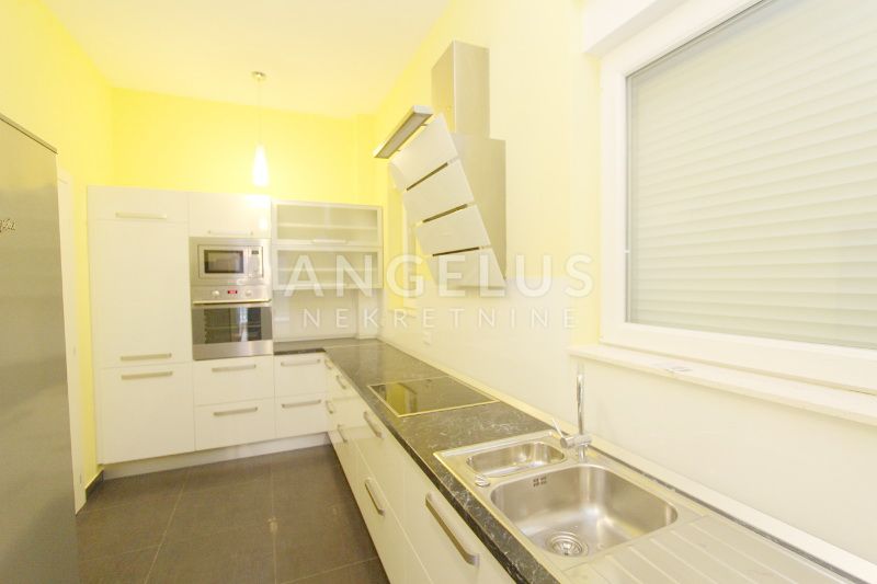 Apartmán Na predaj - Grad Zagreb Prekrižje