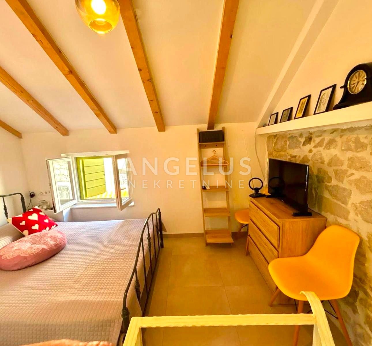 House For sale - Splitsko-dalmatinska Kaštel Lukšić