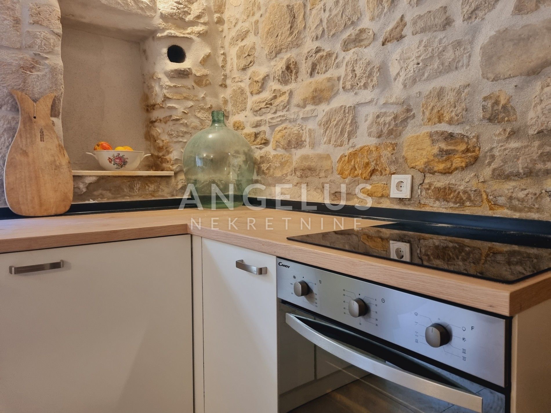 House For sale - Splitsko-dalmatinska Kaštel Lukšić - foto 4/29