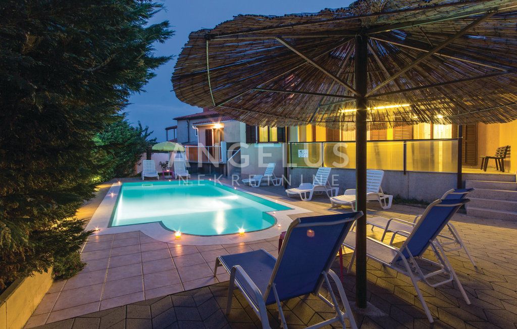 Casa In vendita - Istarska Banjole - foto 1/51