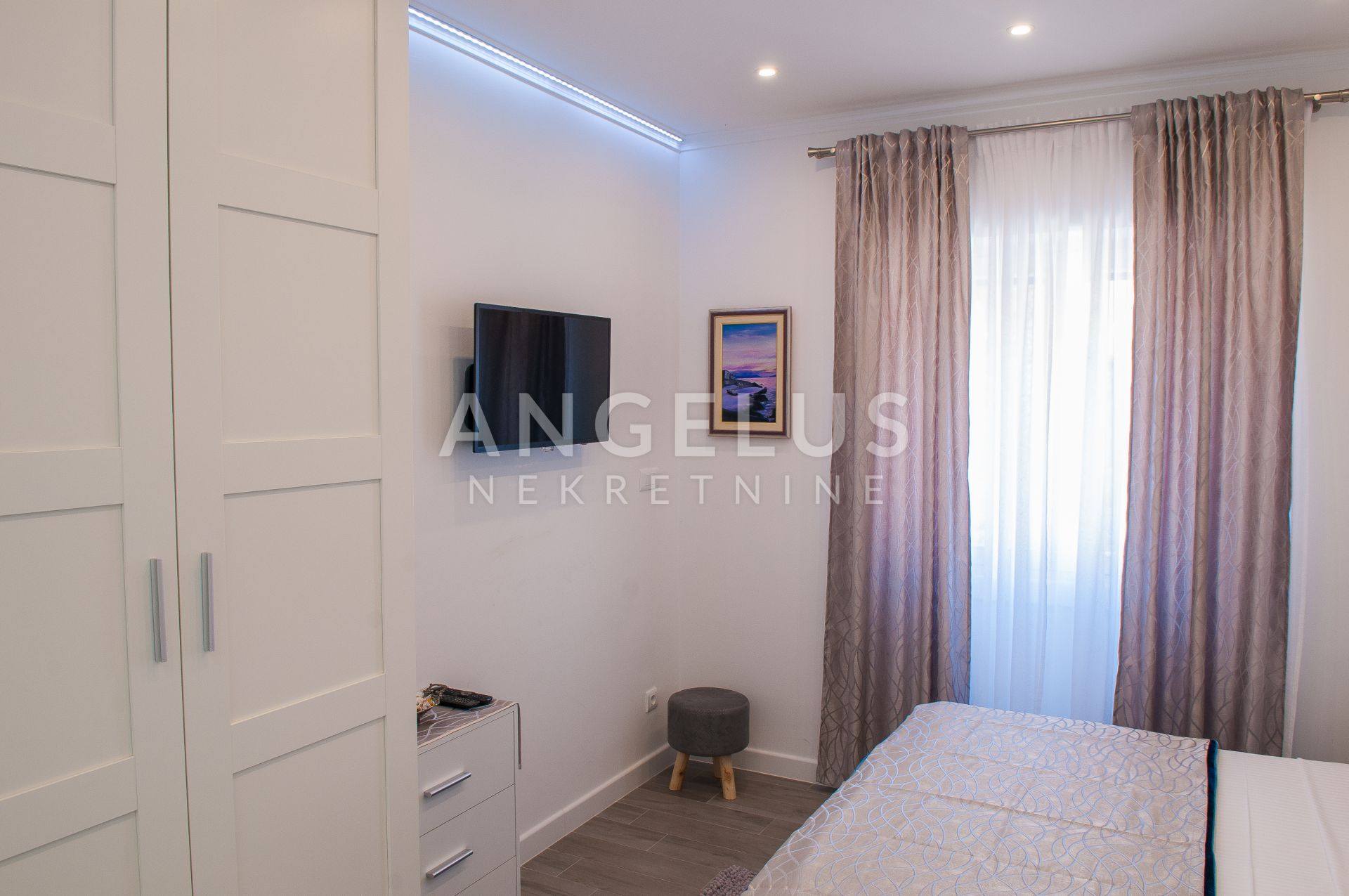 Apartment Zu verkaufen -  Grad