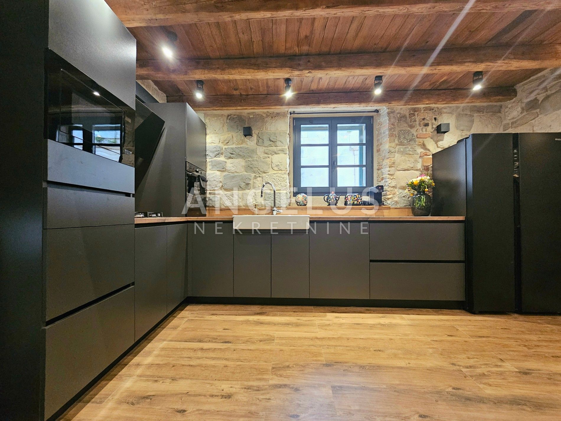 Maison À vendre -  Kaštel Stari