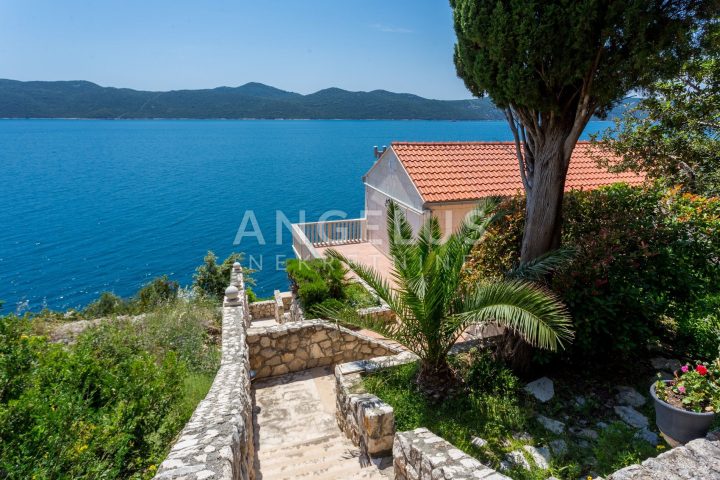 Kuća na prodaju 214 m² – Dubrovačko Primorje