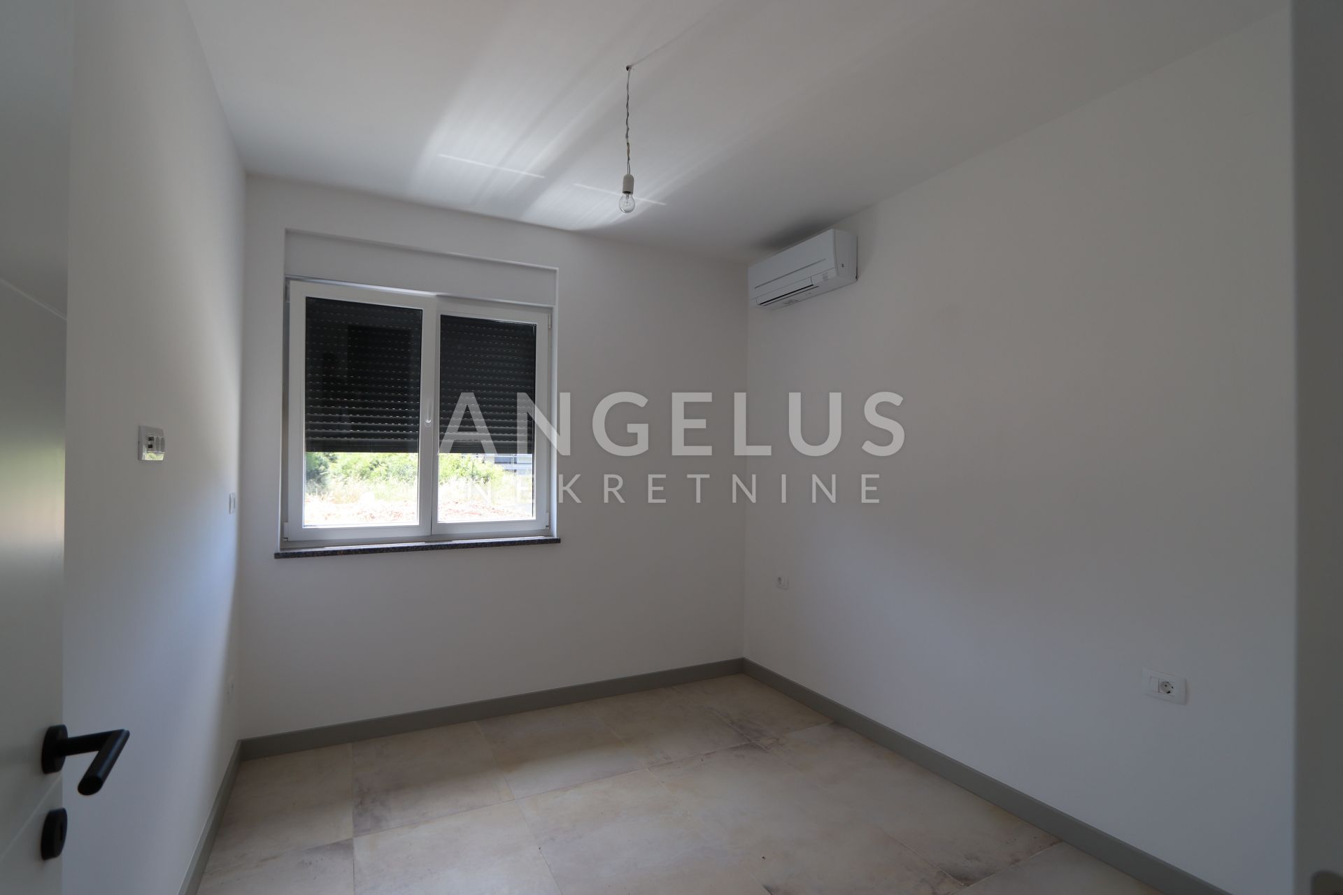 Flat For sale - Istarska Banjole