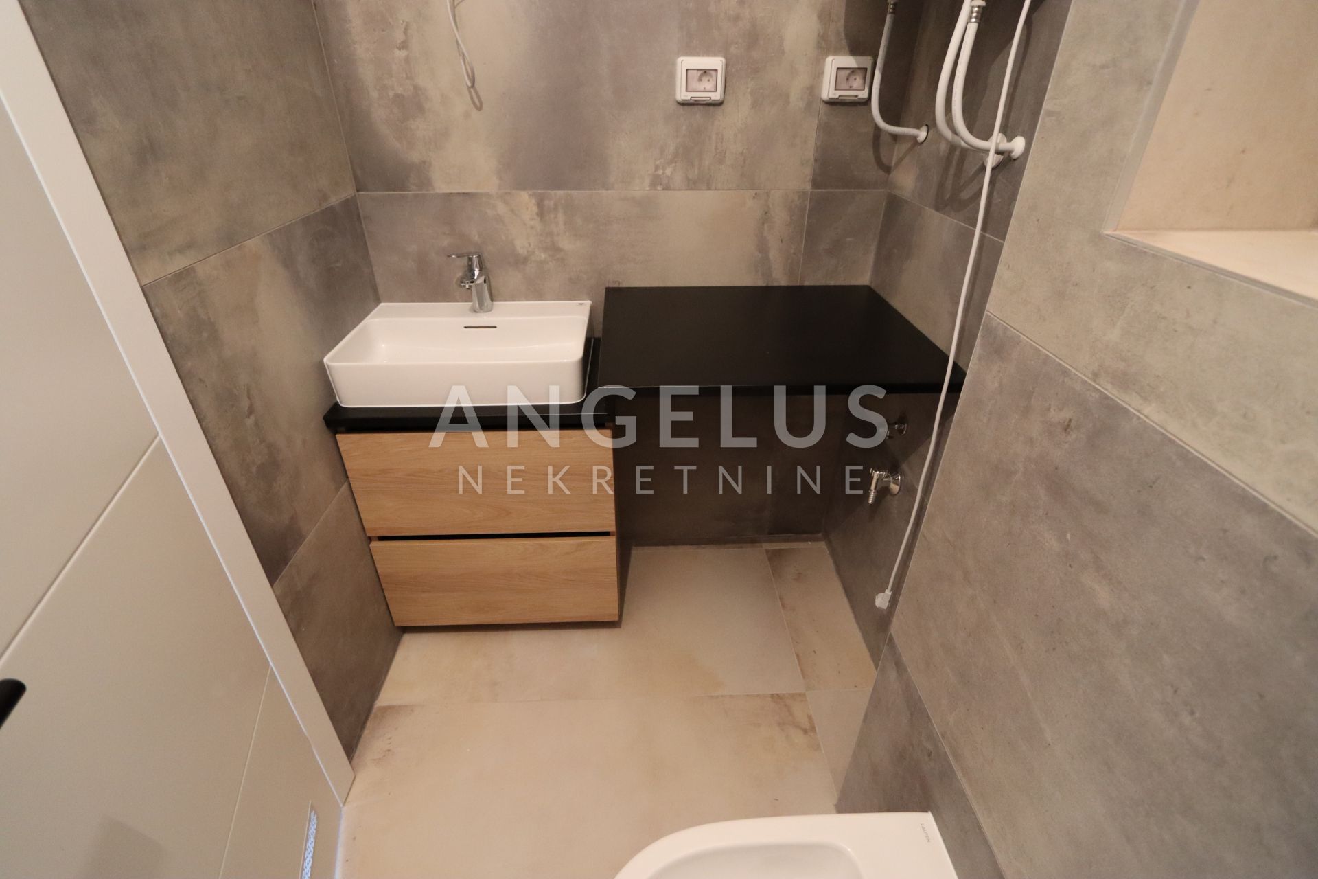 Flat For sale - Istarska Banjole