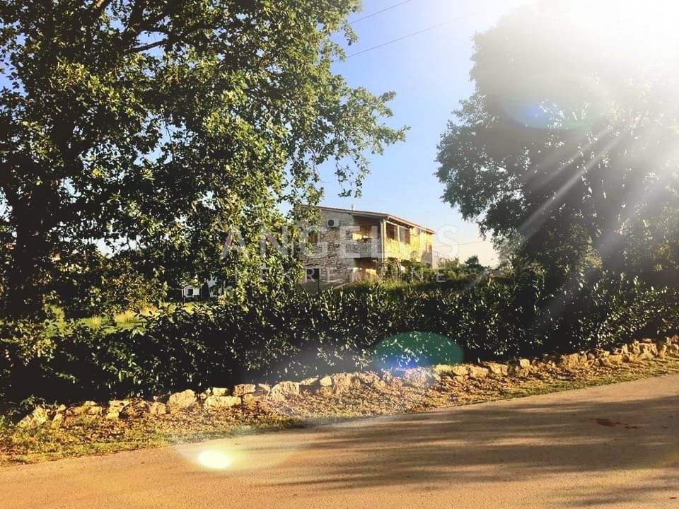 Dům Na prodej -  Mugeba