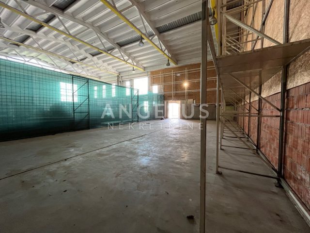 Locaux commerciaux à vendre 400 m² – Požega