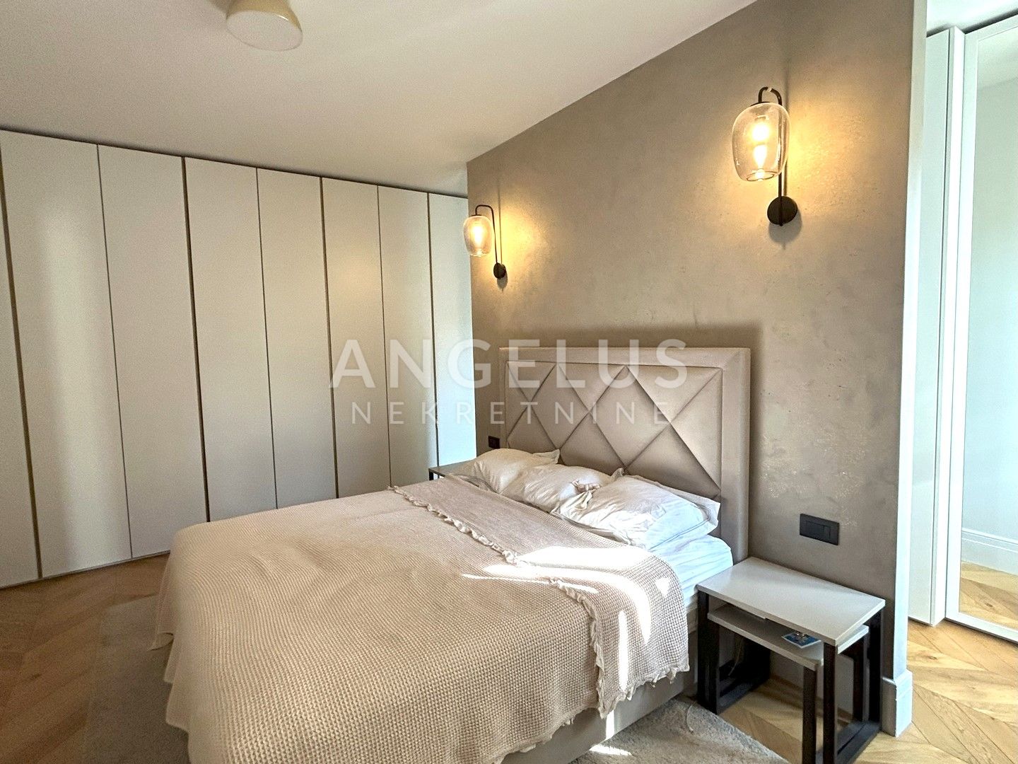 Flat For sale -  Donji grad