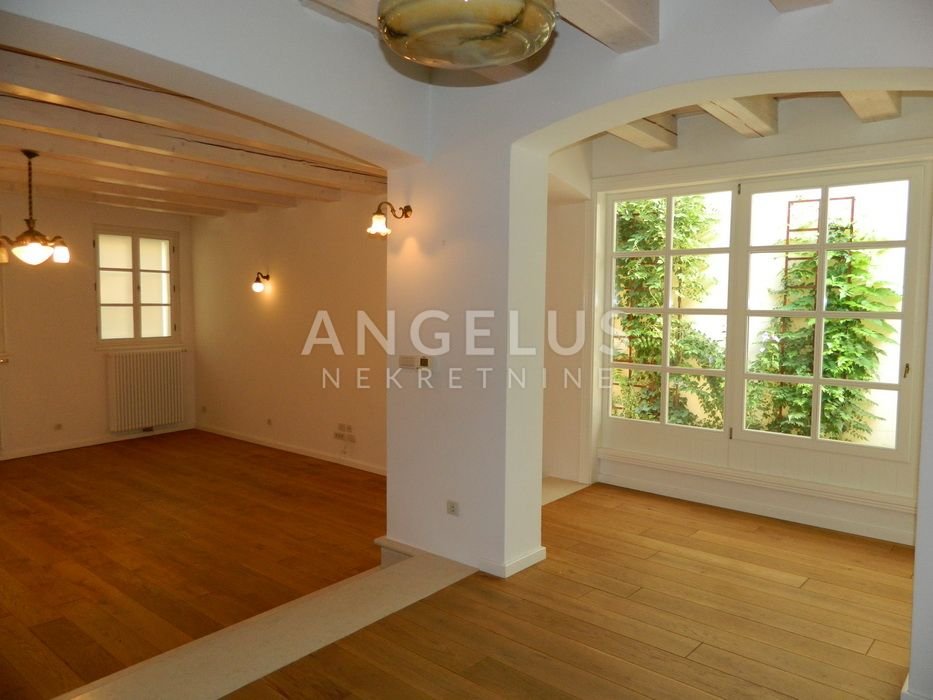 House For rent - Grad Zagreb Gornji Grad - foto 1/23