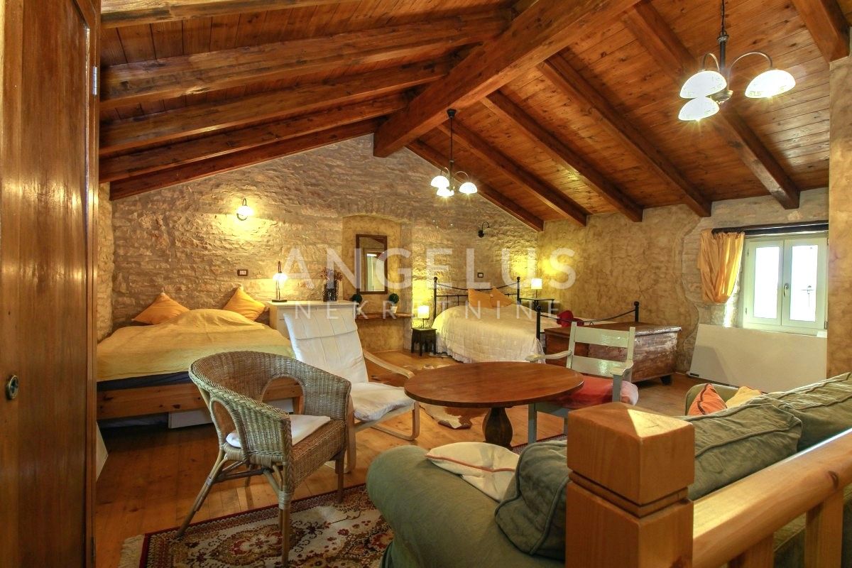 House For sale -  Raponji