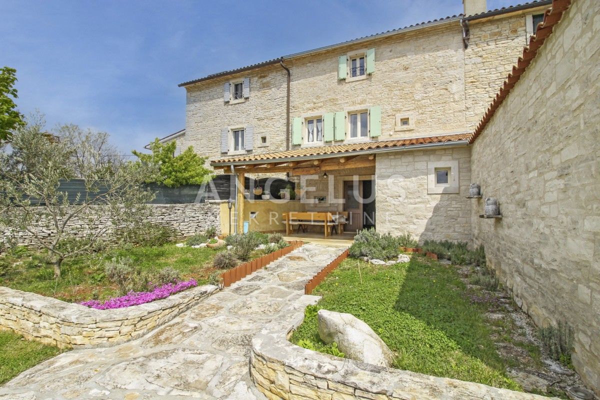 House For sale -  Raponji
