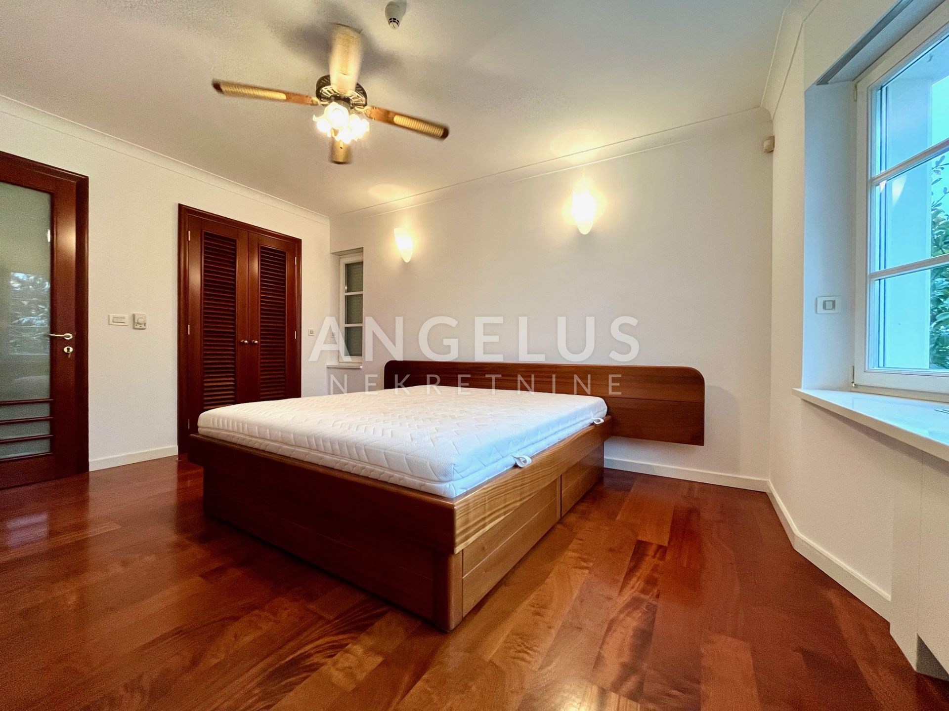 Haus Zu verkaufen - Grad Zagreb Tuškanac