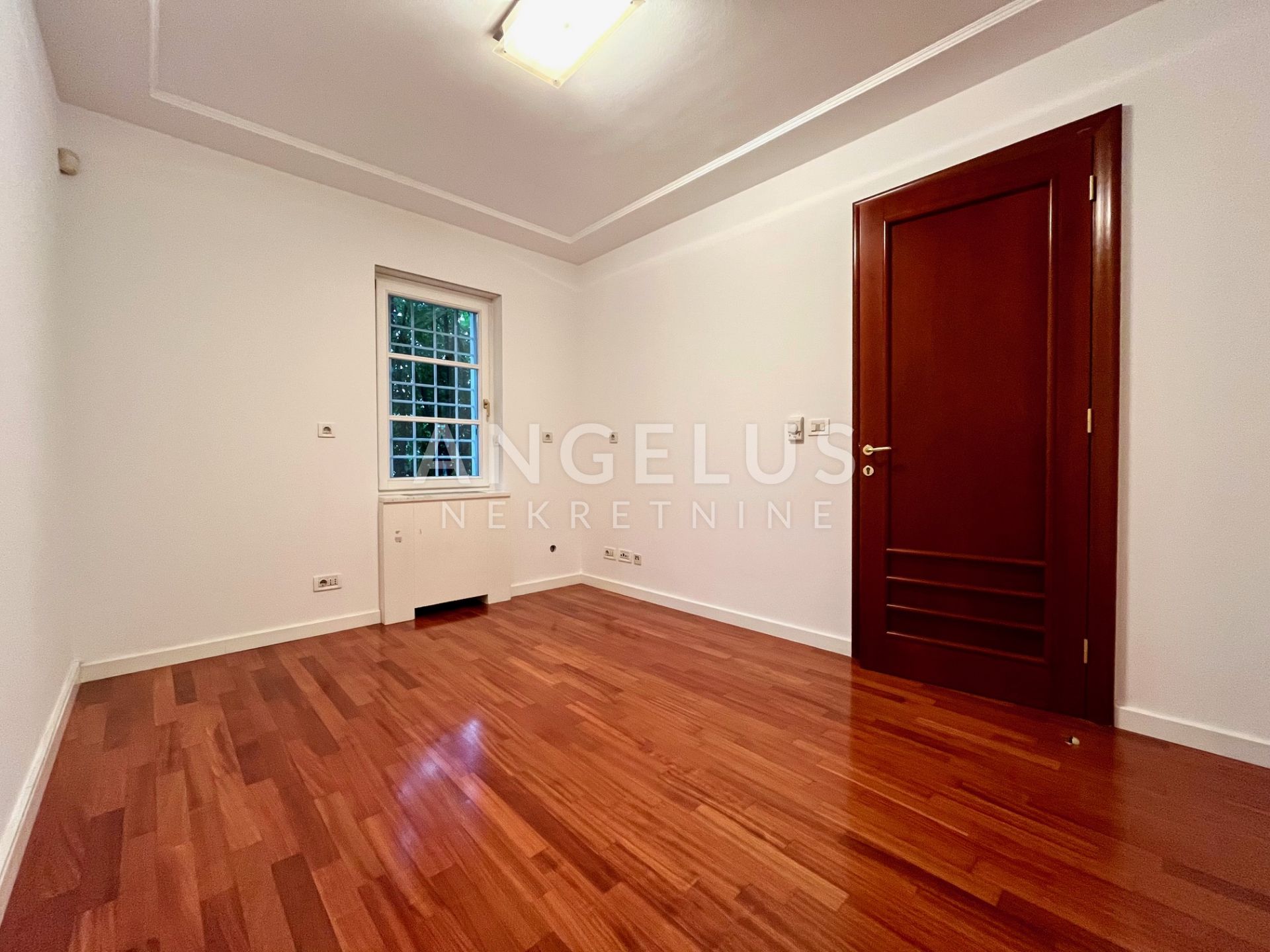 Haus Zu verkaufen - Grad Zagreb Tuškanac