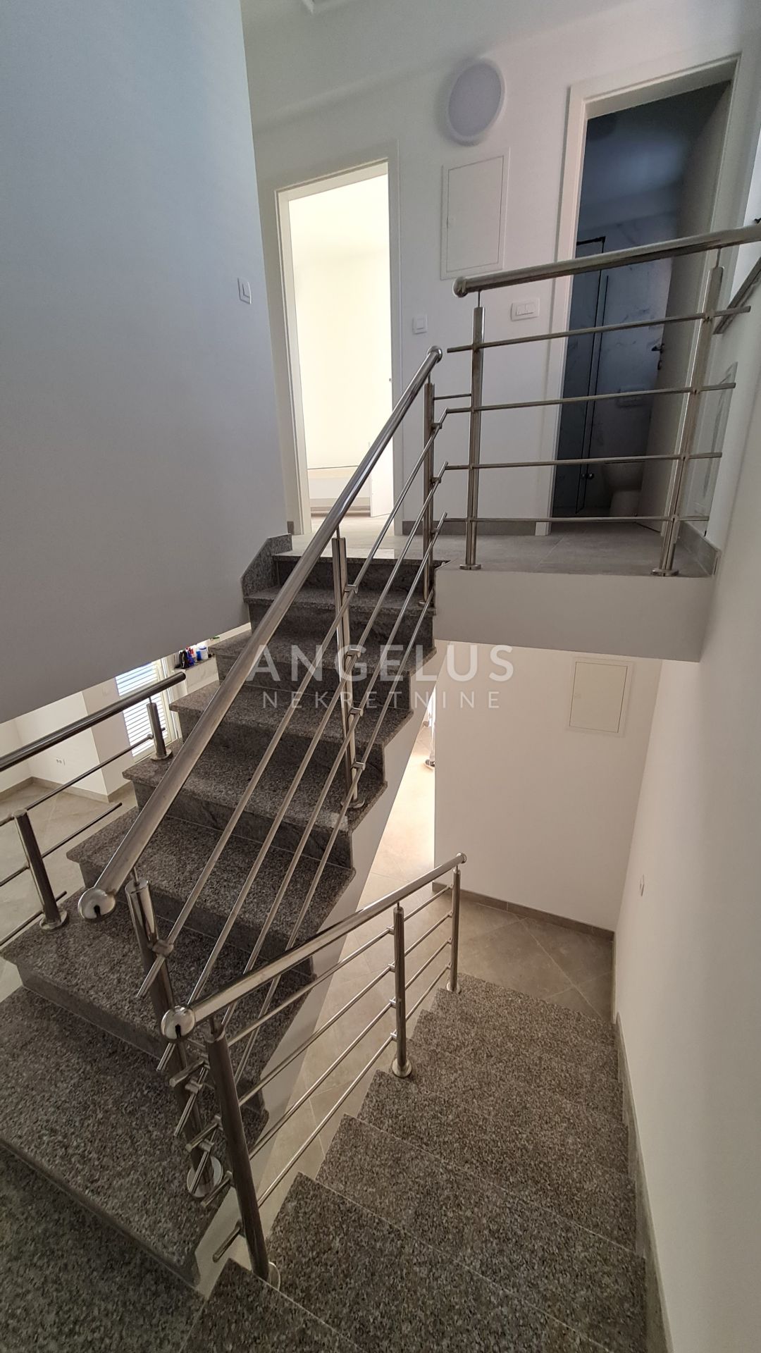 Haus Zu verkaufen -  Jadranovo
