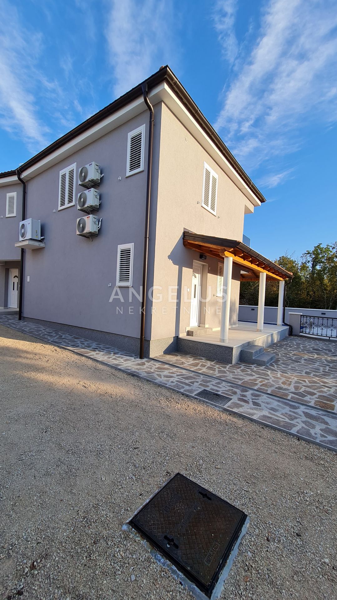 Haus Zu verkaufen -  Jadranovo