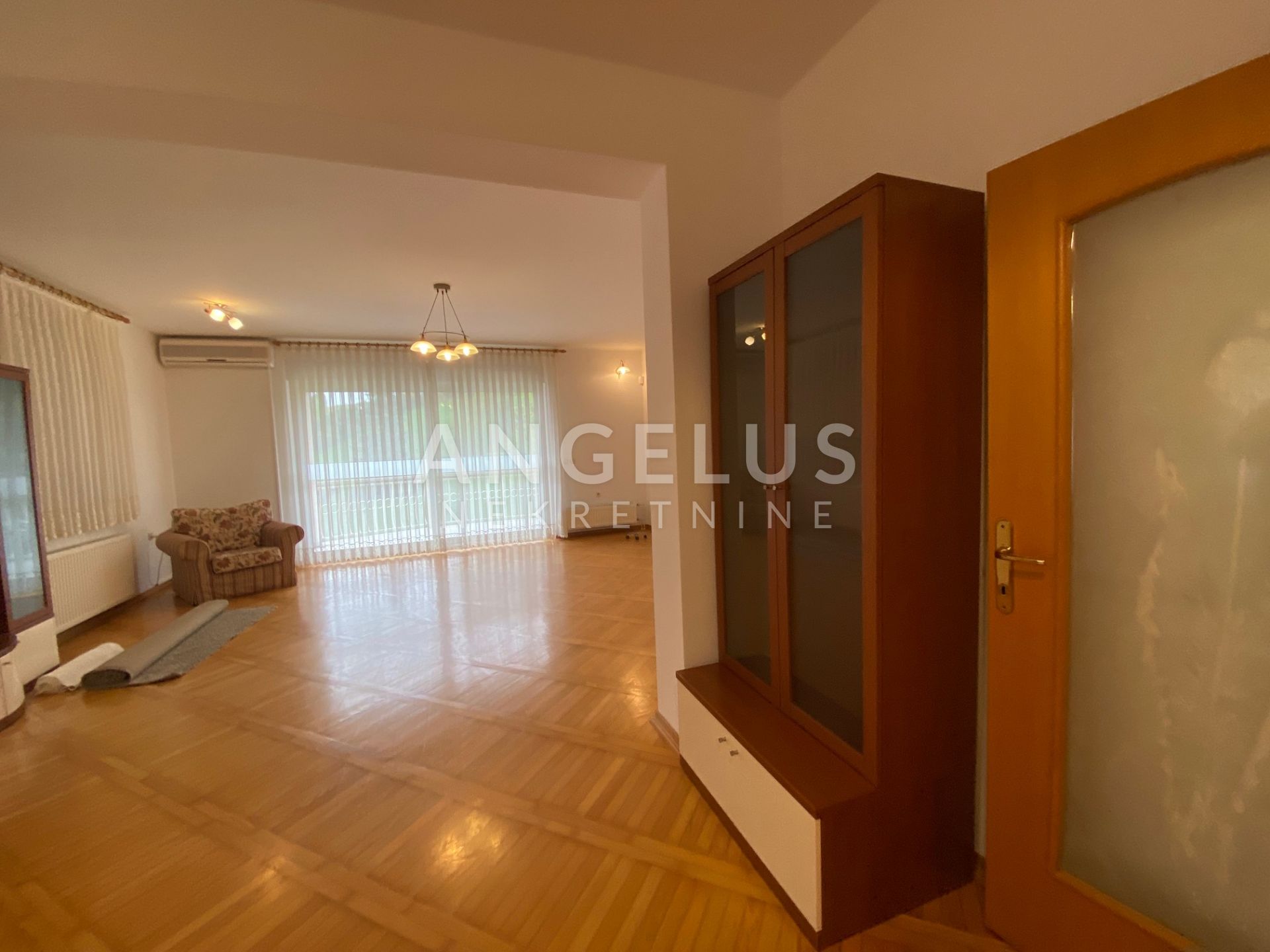Appartement À vendre -  Šestine