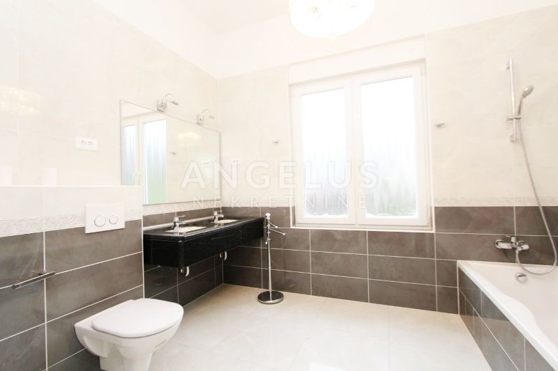 Apartmán Na predaj - Grad Zagreb Prekrižje