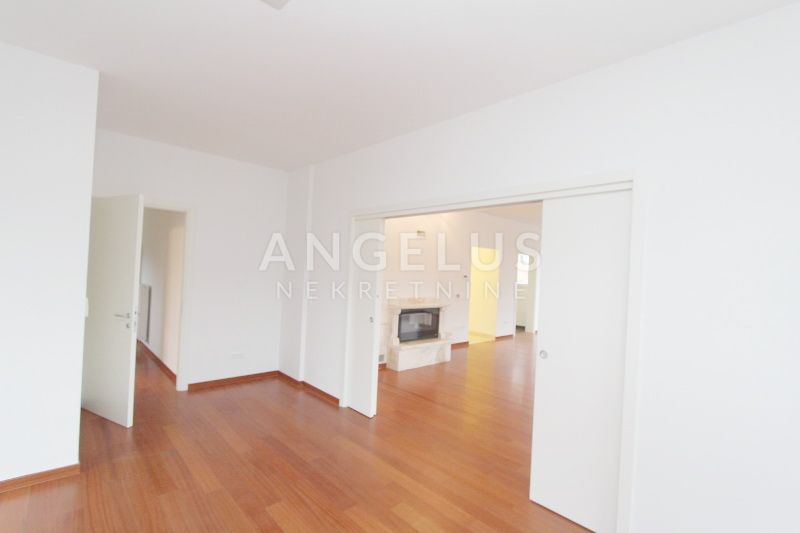Apartmán Na predaj - Grad Zagreb Prekrižje