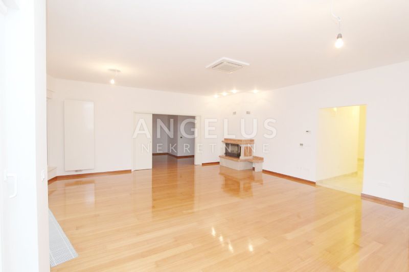 Apartmán Na predaj - Grad Zagreb Prekrižje
