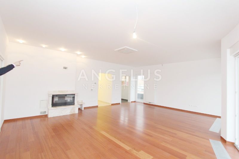Apartmán Na predaj - Grad Zagreb Prekrižje