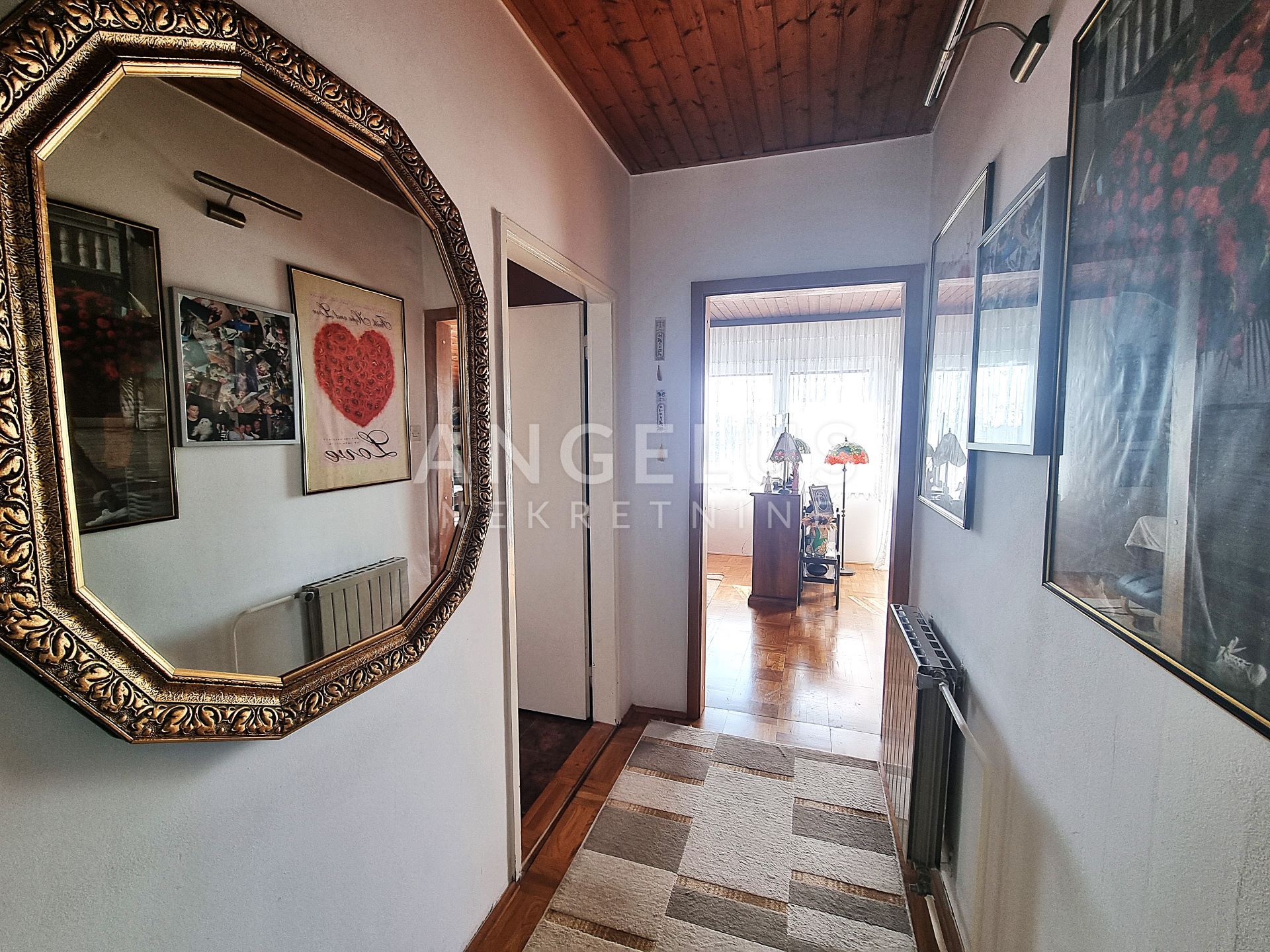 Casa In vendita -  Jelenovac