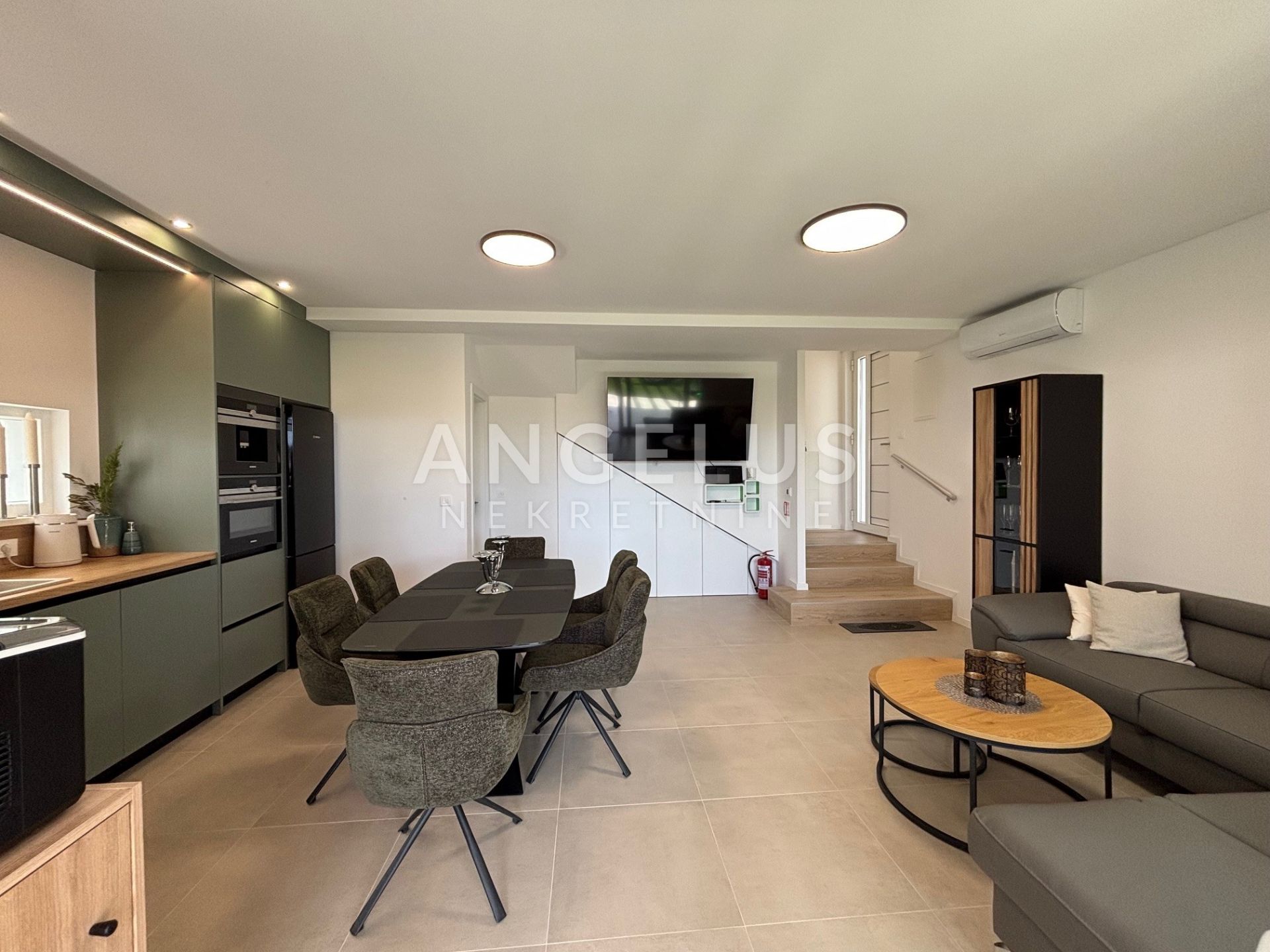 Haus Zu verkaufen - Trogir - foto 3/17