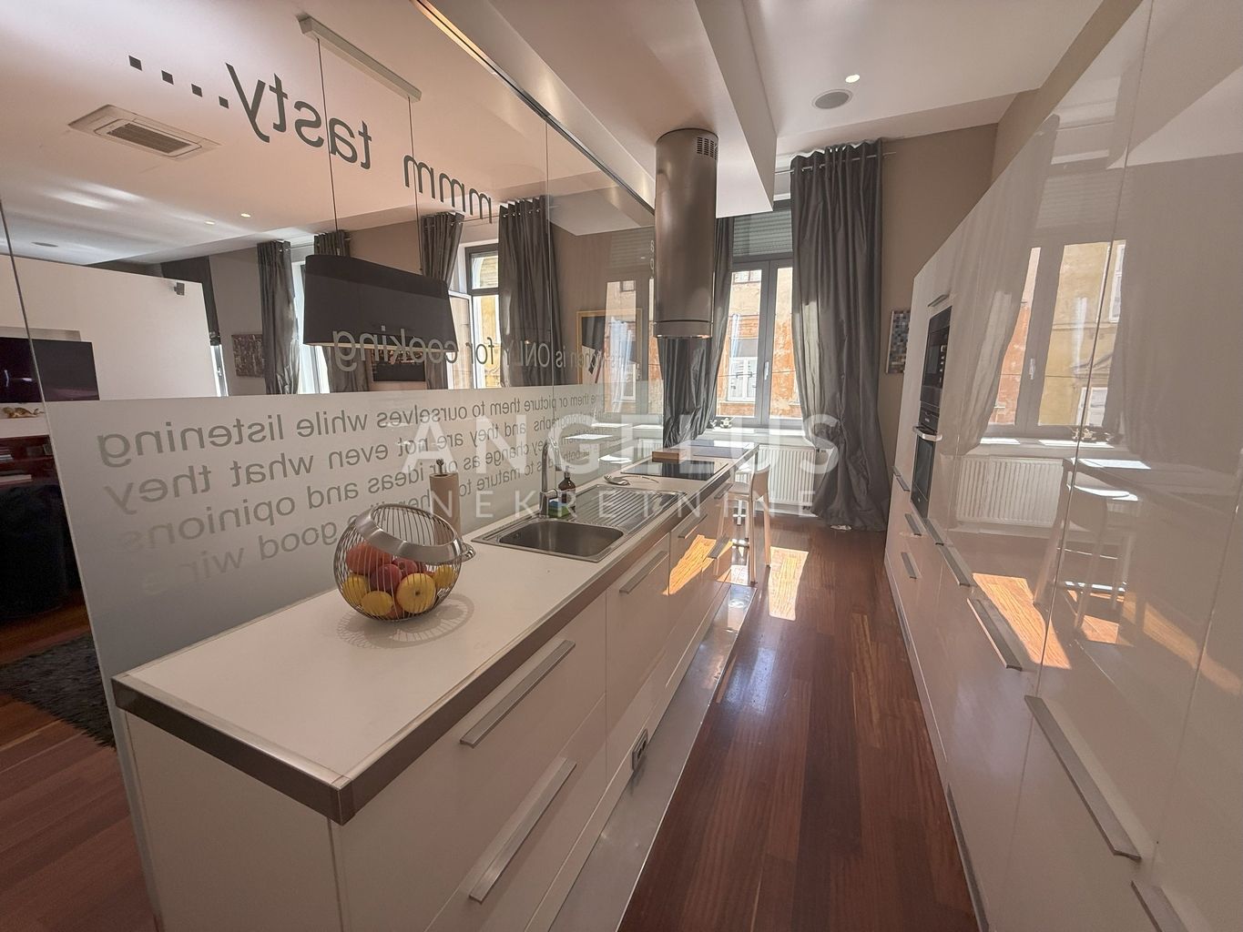Flat For sale - Donji Grad - foto 1/18