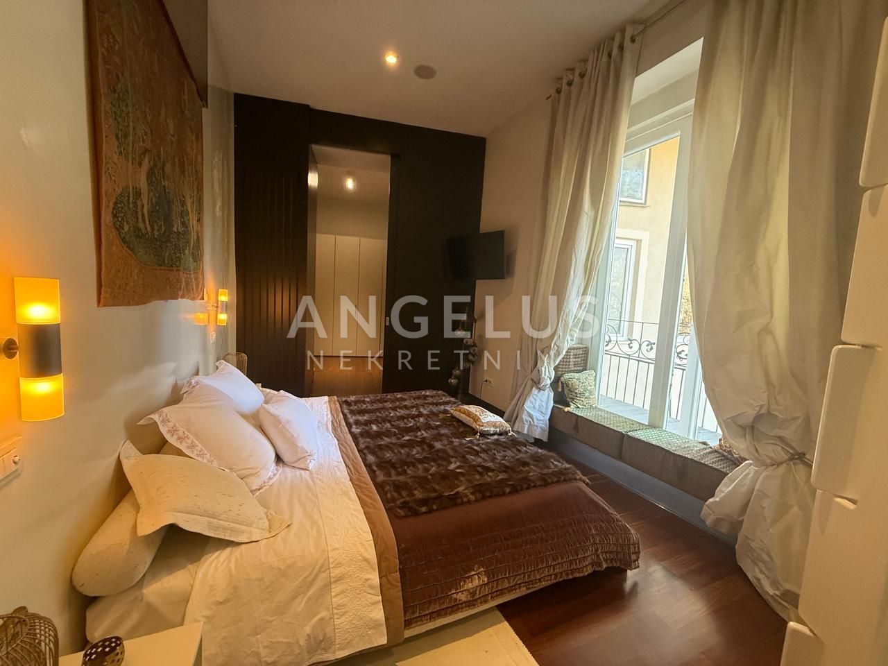 Flat For sale -  Donji grad