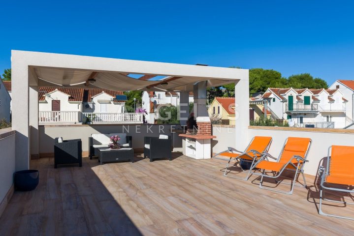 Casa In vendita - Splitsko-dalmatinska Milna - foto 4/28