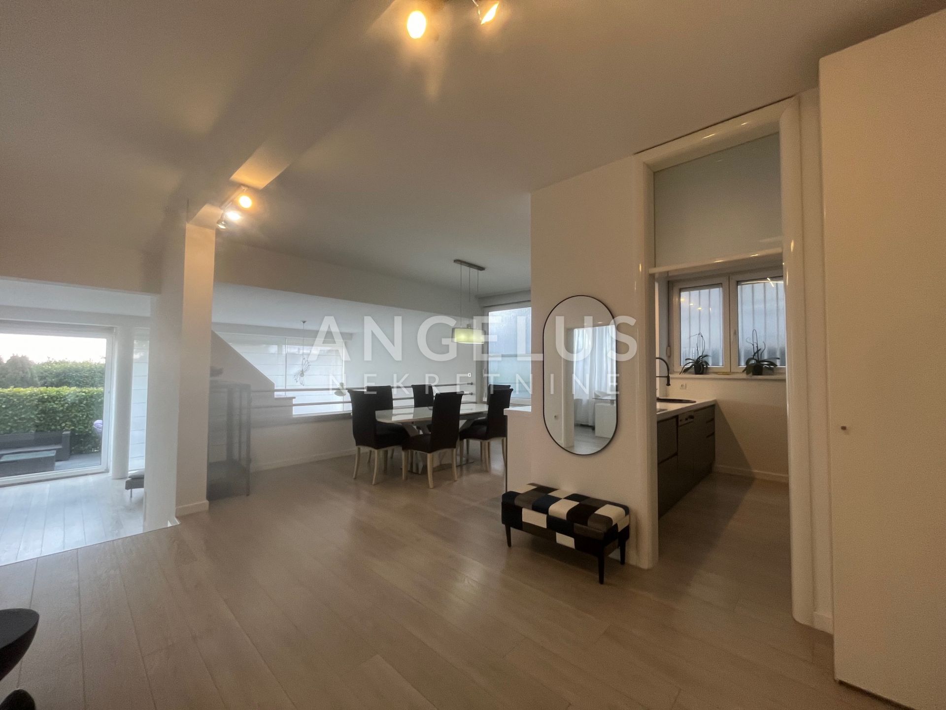 Apartmán Na predaj -  Remete