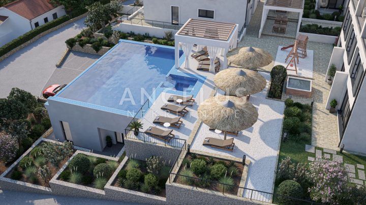 Flat For sale — Milna