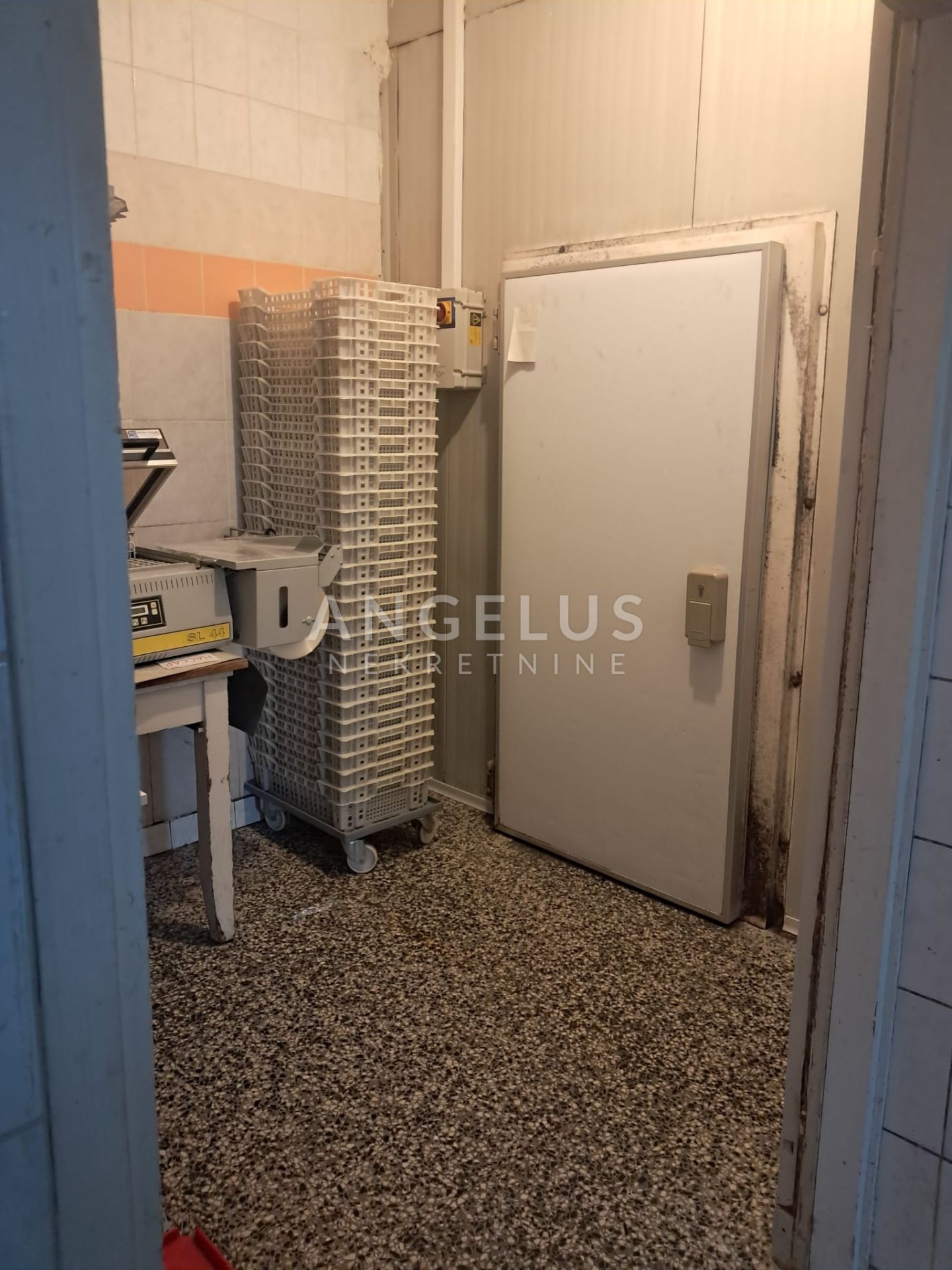 Locaux commerciaux À vendre -  Črnomerec