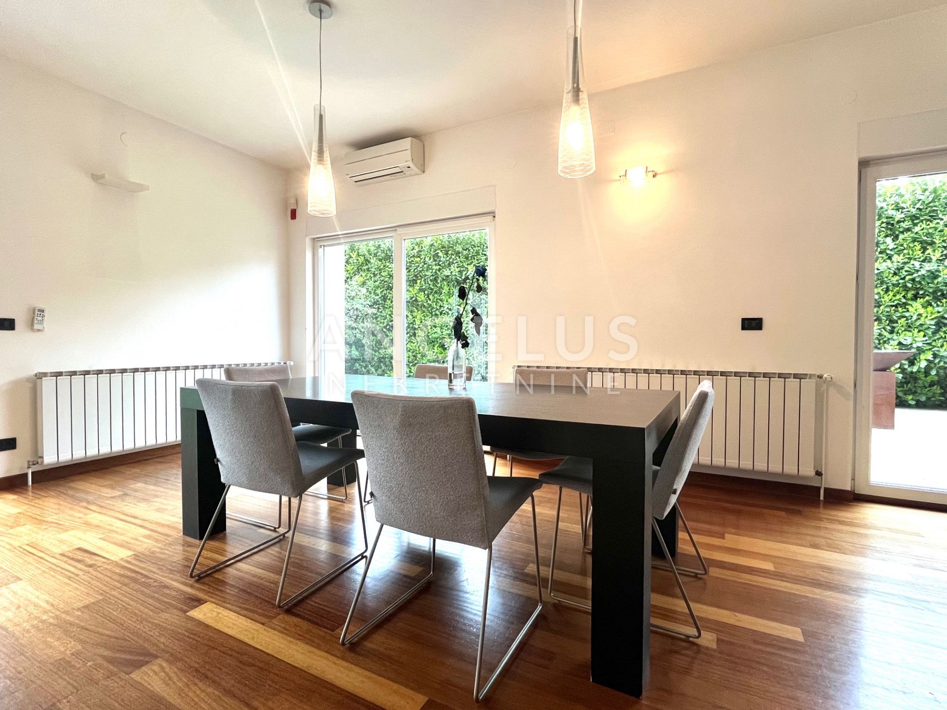Casa In vendita - Grad Zagreb Dedići