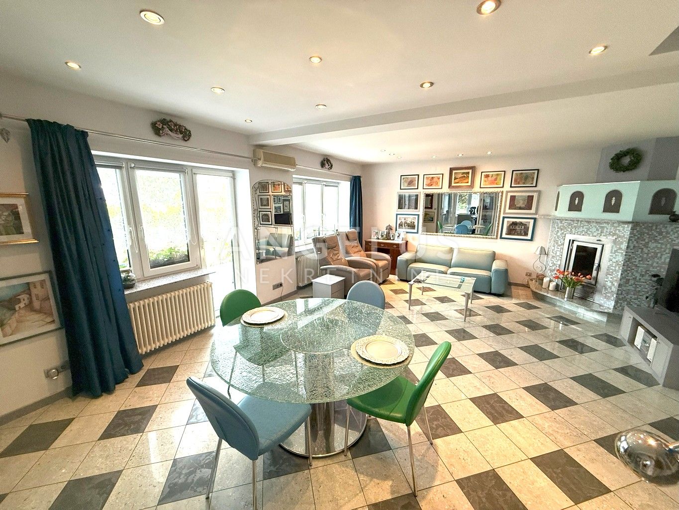 Casa In vendita -  Maksimir
