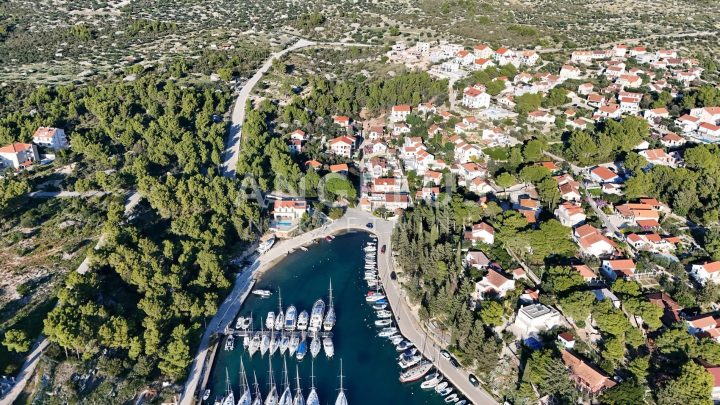 Land For sale - Splitsko-dalmatinska Milna - foto 2/13