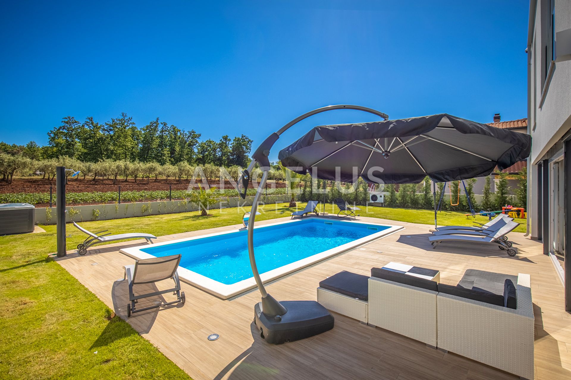 Casa In vendita -  Mihatovići