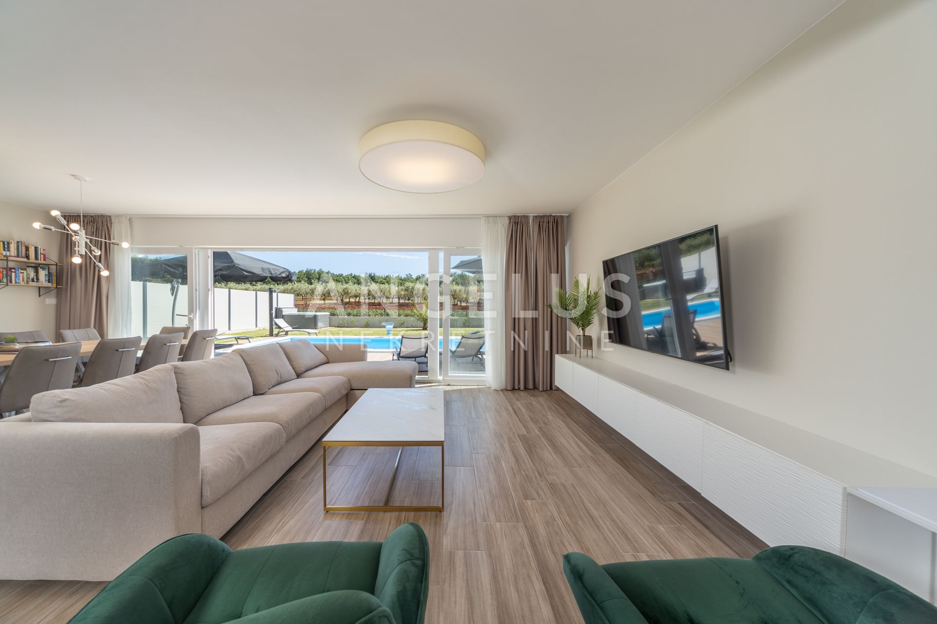 Casa In vendita -  Mihatovići