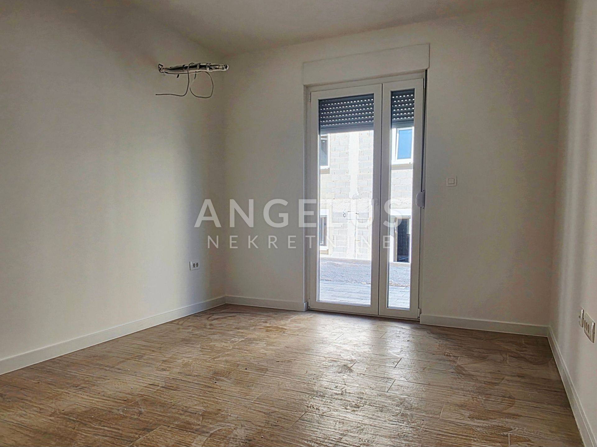 Apartma Na predaj -  Strožanac