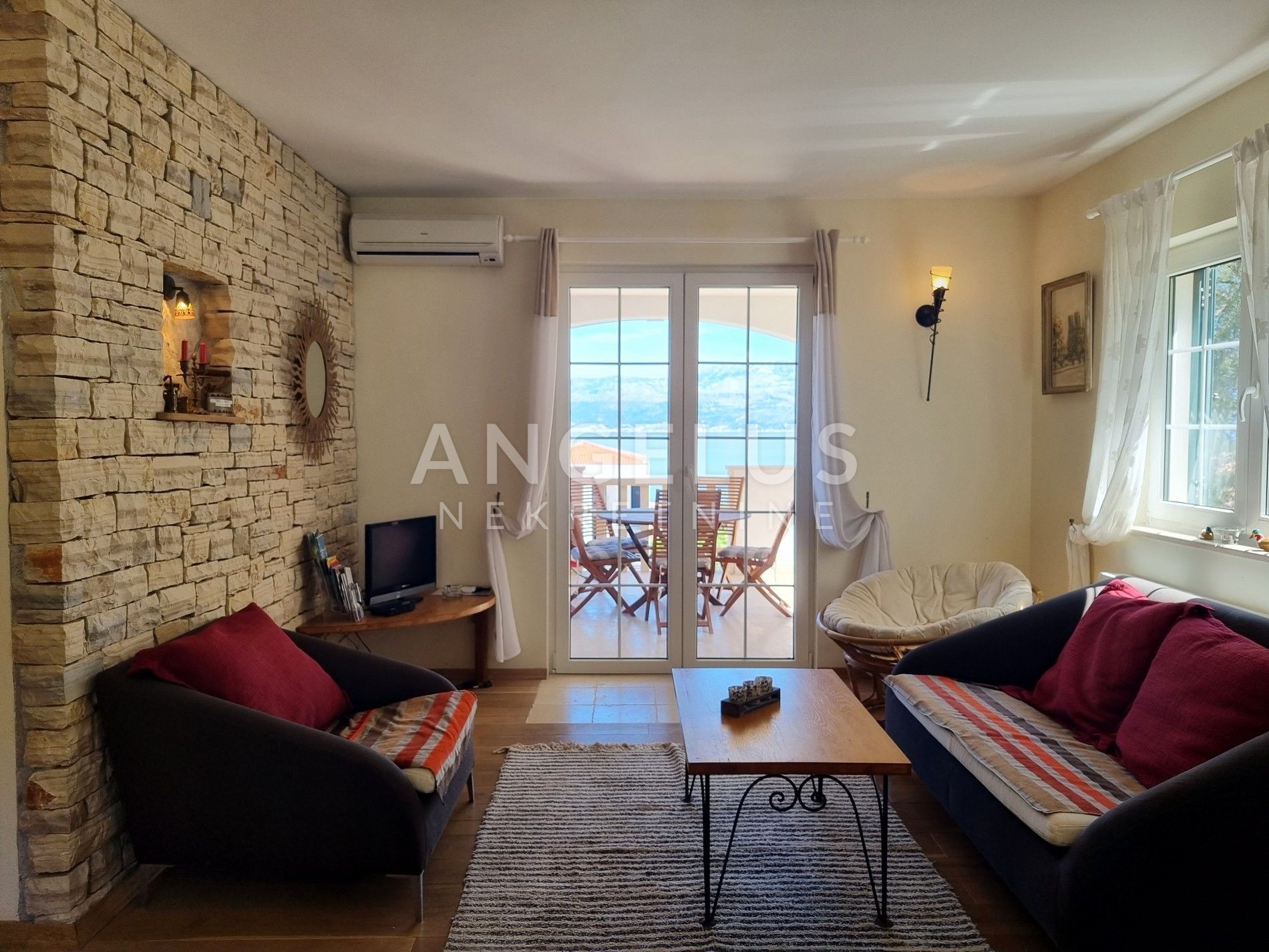 House For sale -  Supetar