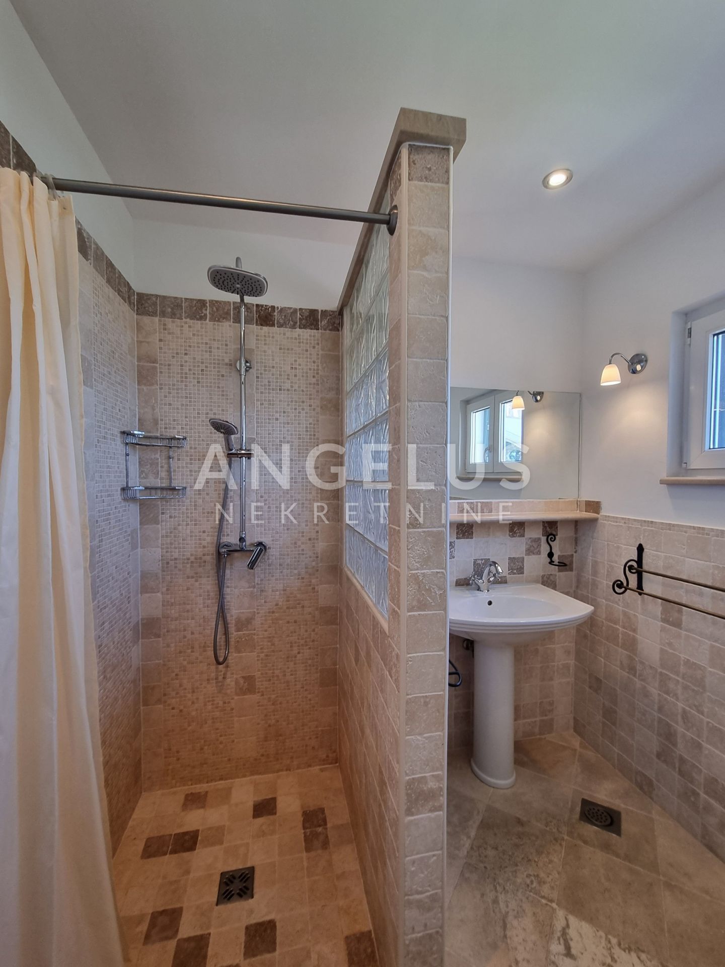 House For sale -  Supetar