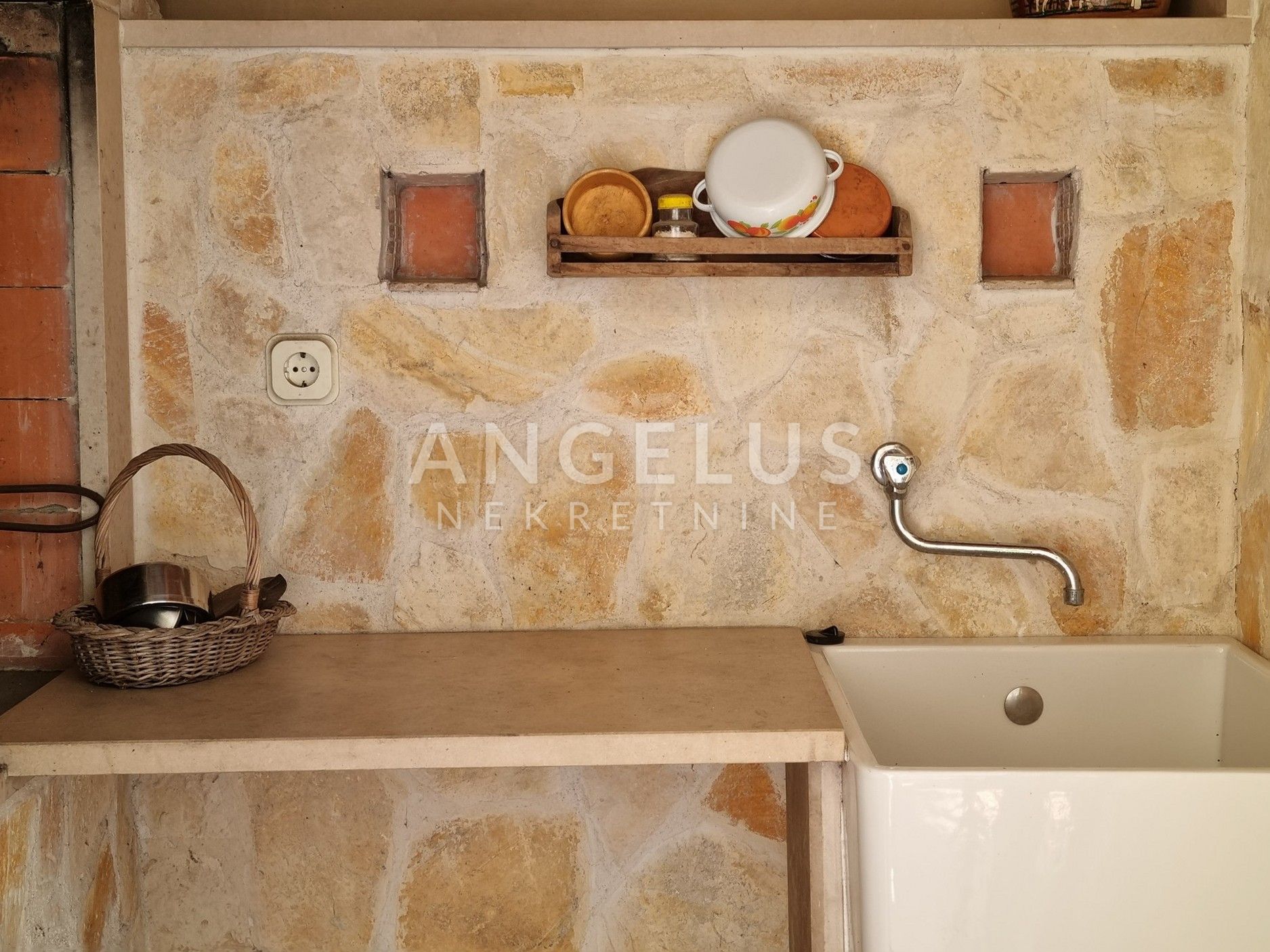 House For sale -  Supetar