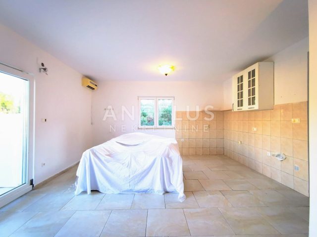 Apartma Naprodaj - Splitsko-dalmatinska Maslinica - foto 4/38