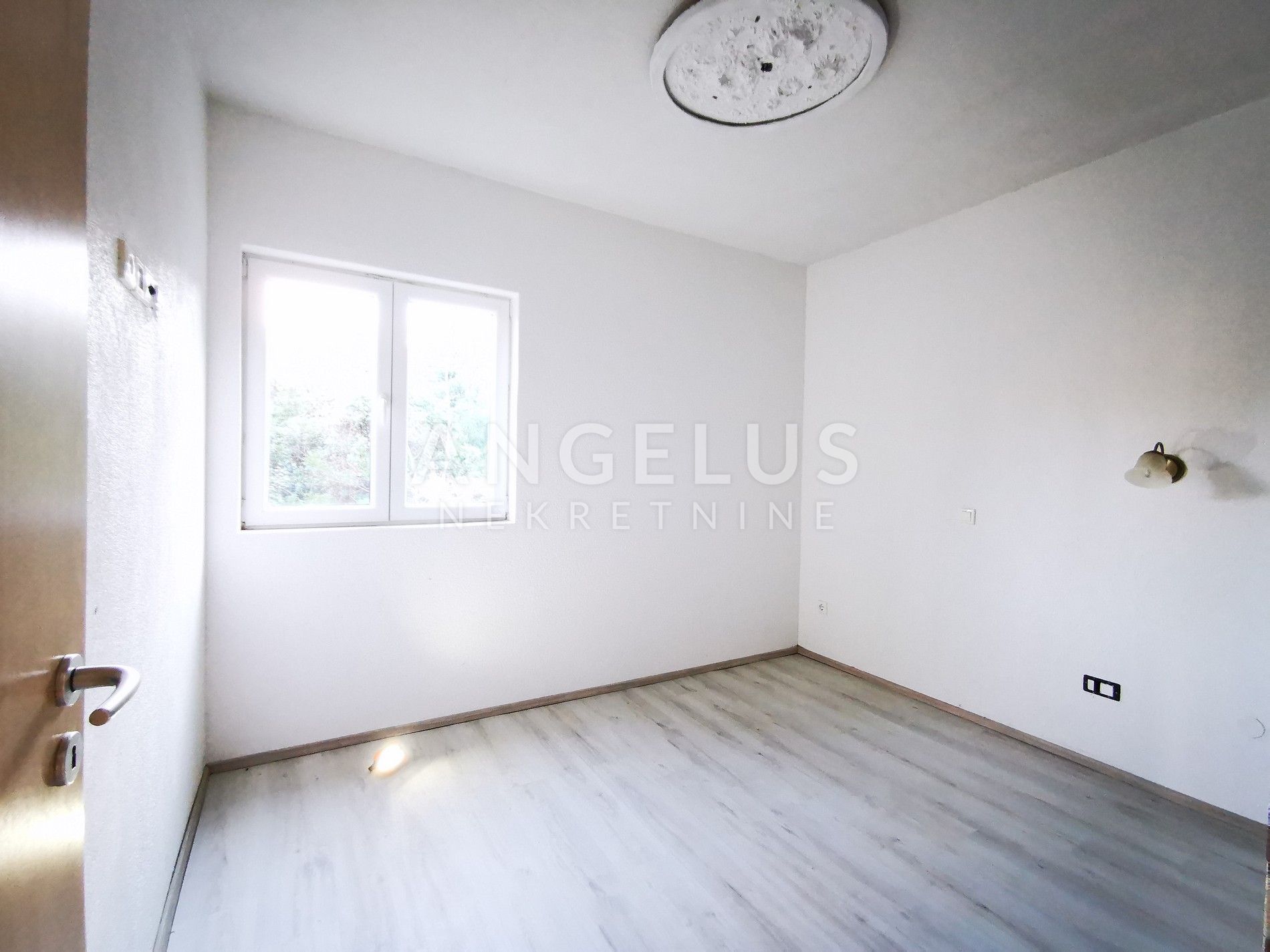 Apartmán Na predaj -  Maslinica