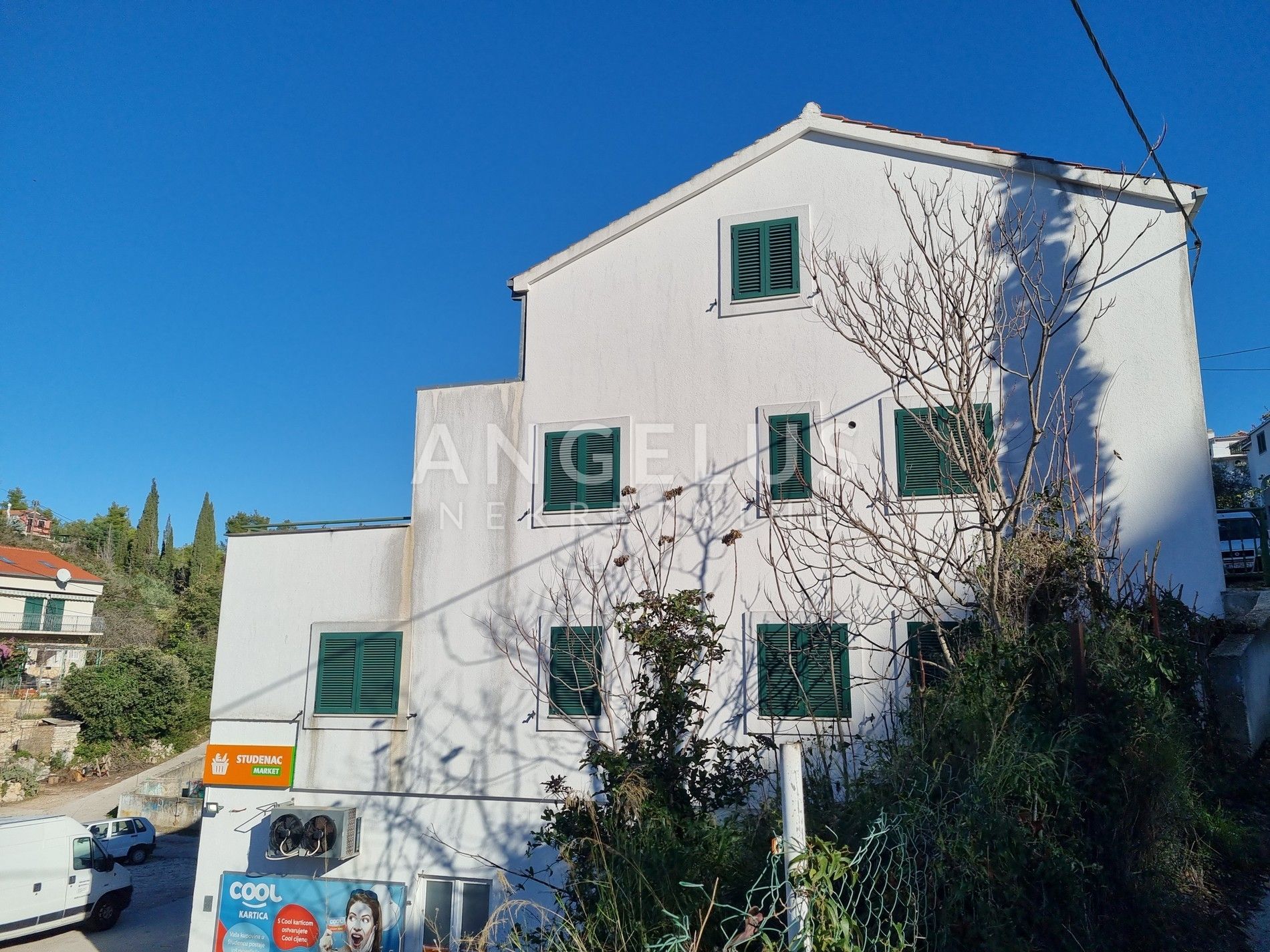 Apartmán Na predaj -  Maslinica